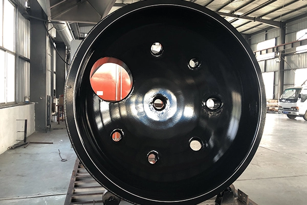 Bảo vệ chống ăn mòn phun HALAR cho thiết bị pin lithium
